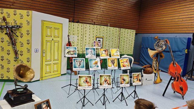 Die Aufstellung der Tiere für das Orchester