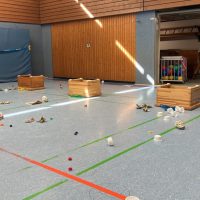 Spiele in der Turnhalle